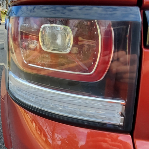 Land Rover Range Rover L494 Rear LED OEM Tailights - Picture 5 of 6